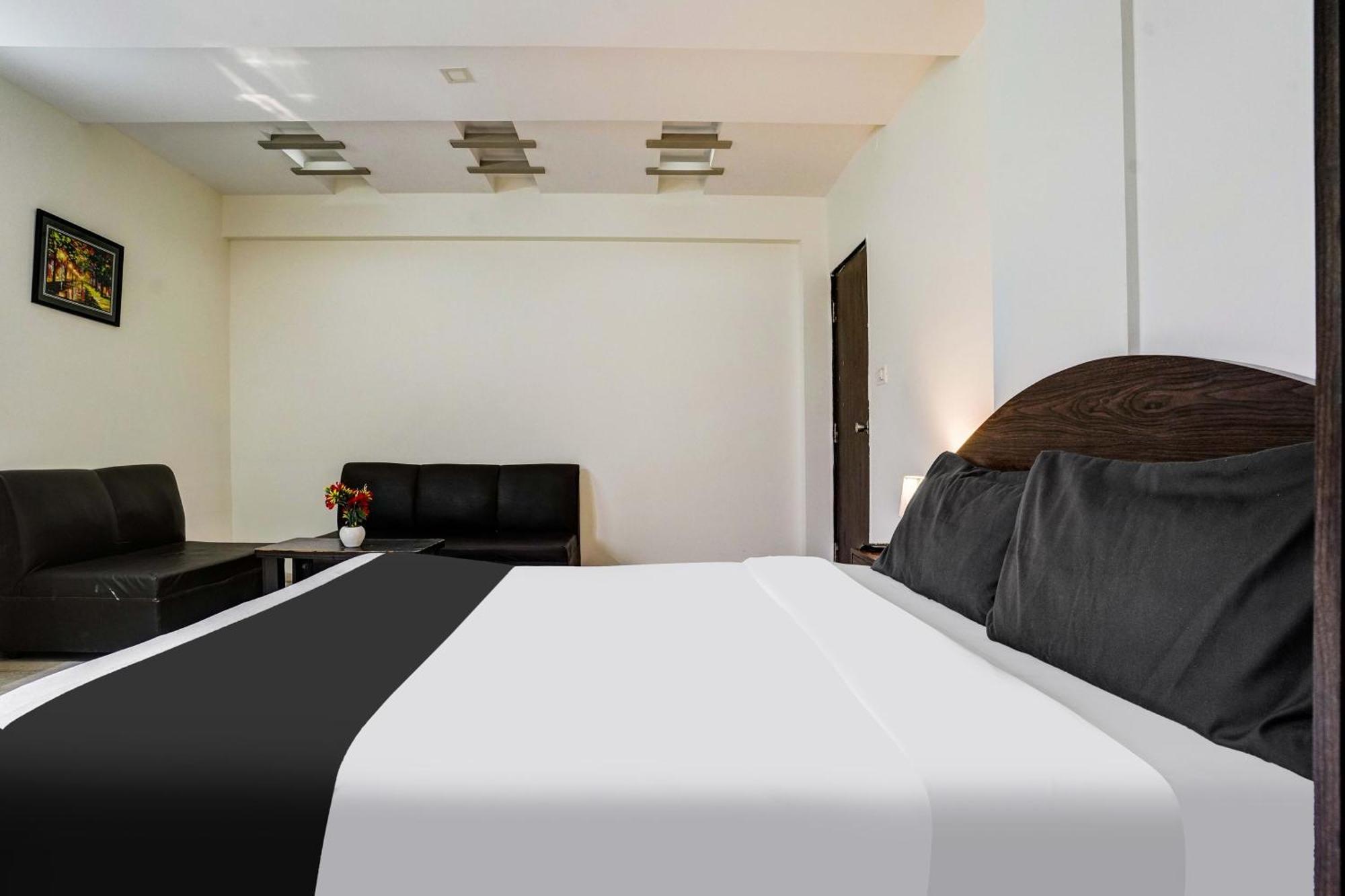 O Near Vijay Mamta Theatre Formerly Sahara Hotel 3*