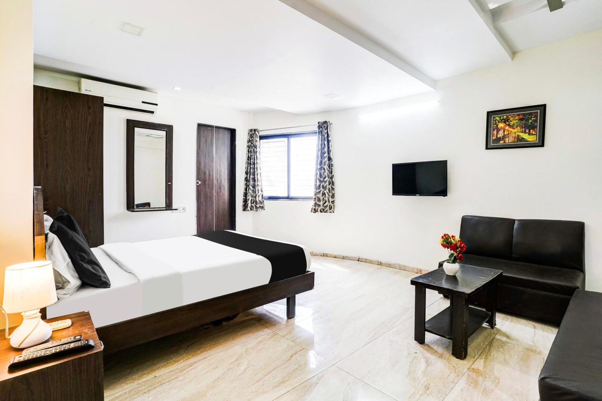 O Near Vijay Mamta Theatre Formerly Sahara 3* Nashik